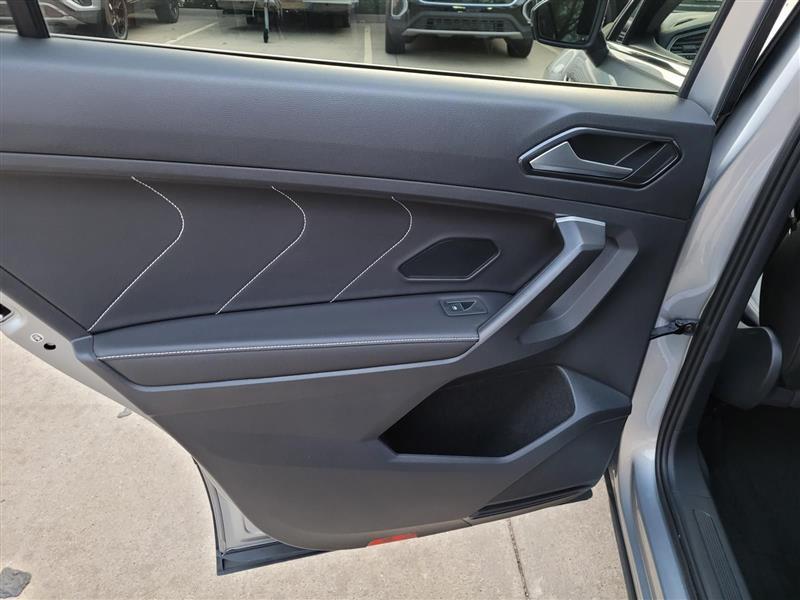 Volkswagen Tiguan SE 2023