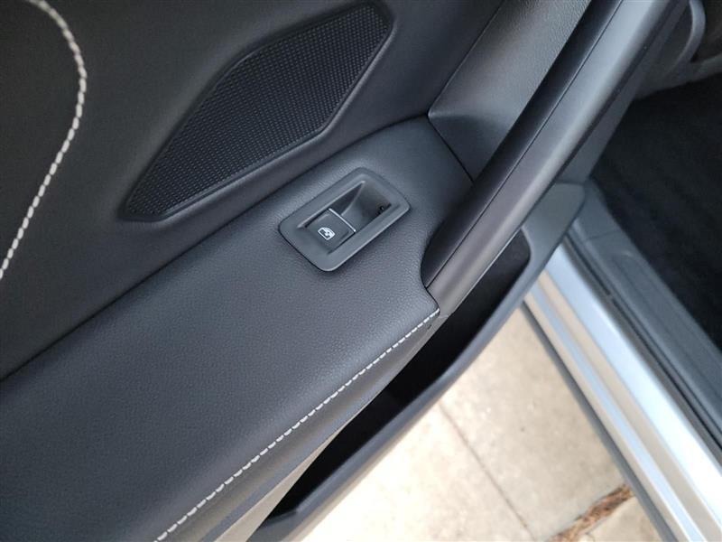 Volkswagen Tiguan SE 2023