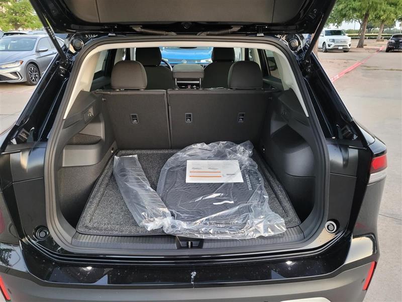 Volkswagen Tiguan S 2025