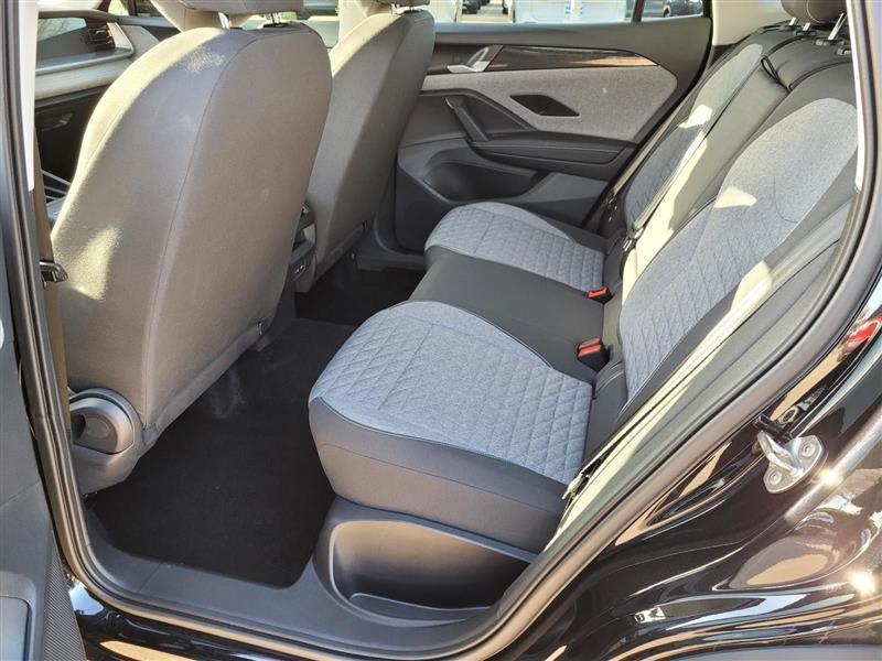 Volkswagen Tiguan S 2025