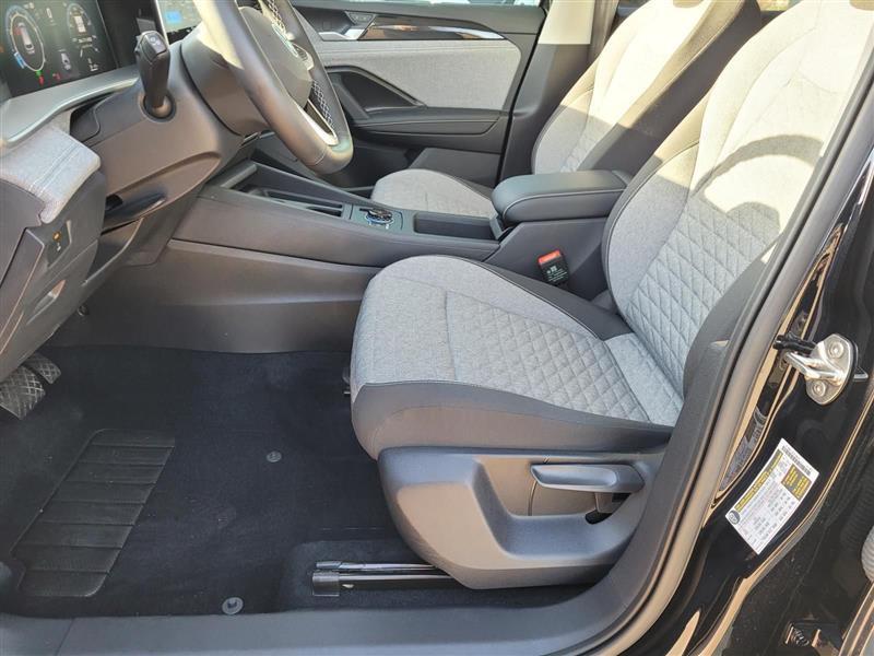 Volkswagen Tiguan S 2025