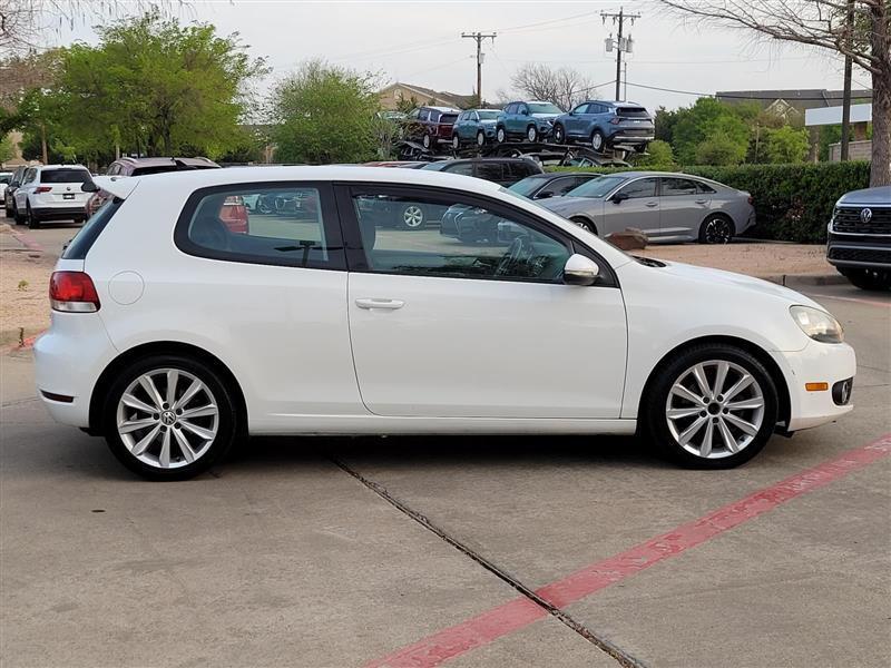 Volkswagen Golf 2.0L 2-Door TDI 2012