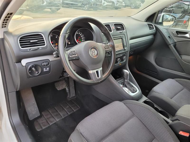 Volkswagen Golf 2.0L 2-Door TDI 2012