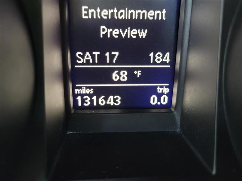 Volkswagen Golf 2.0L 2-Door TDI 2012