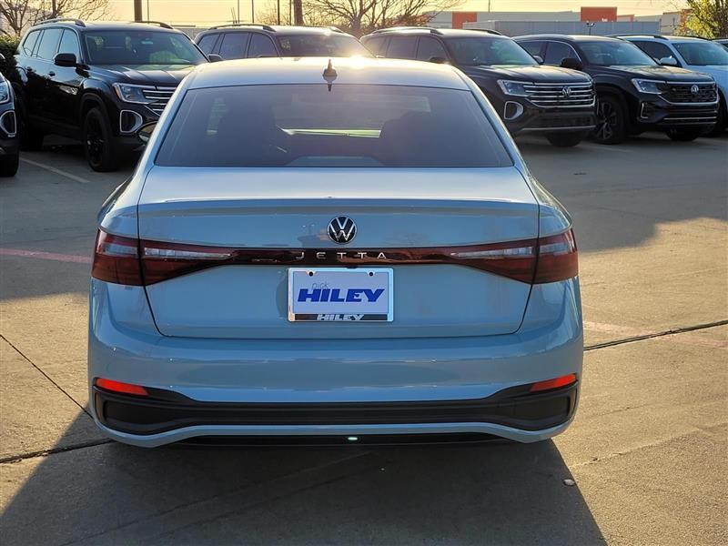 Volkswagen Jetta Sport 2025