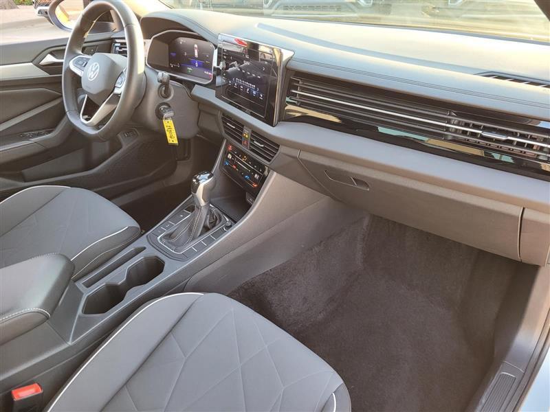 Volkswagen Jetta Sport 2025