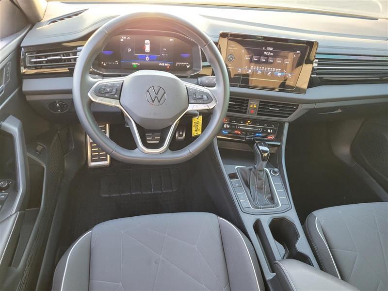 Volkswagen Jetta Sport 2025