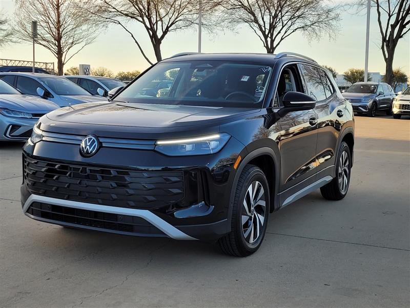 Volkswagen Tiguan S 2025