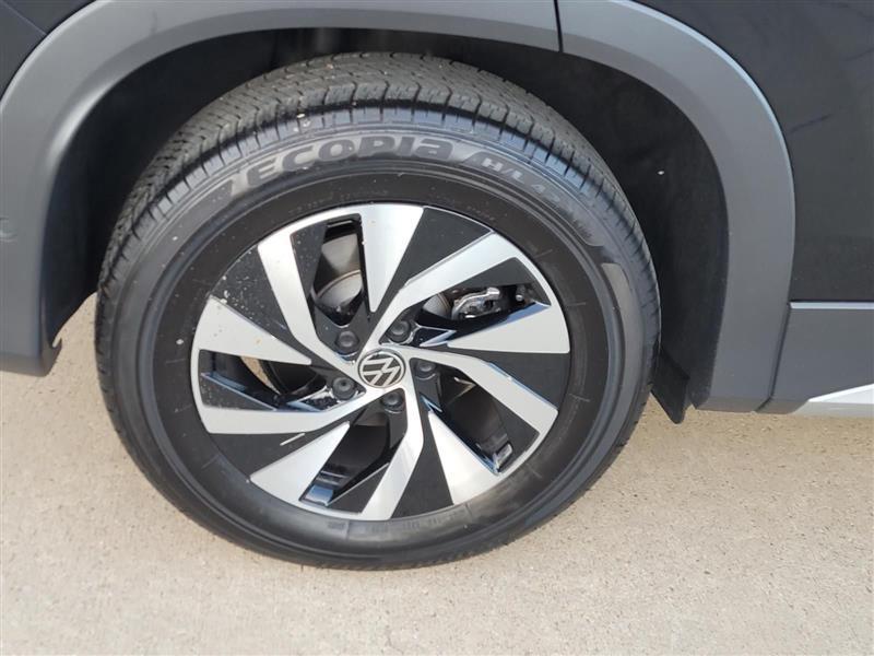 Volkswagen Tiguan S 2025