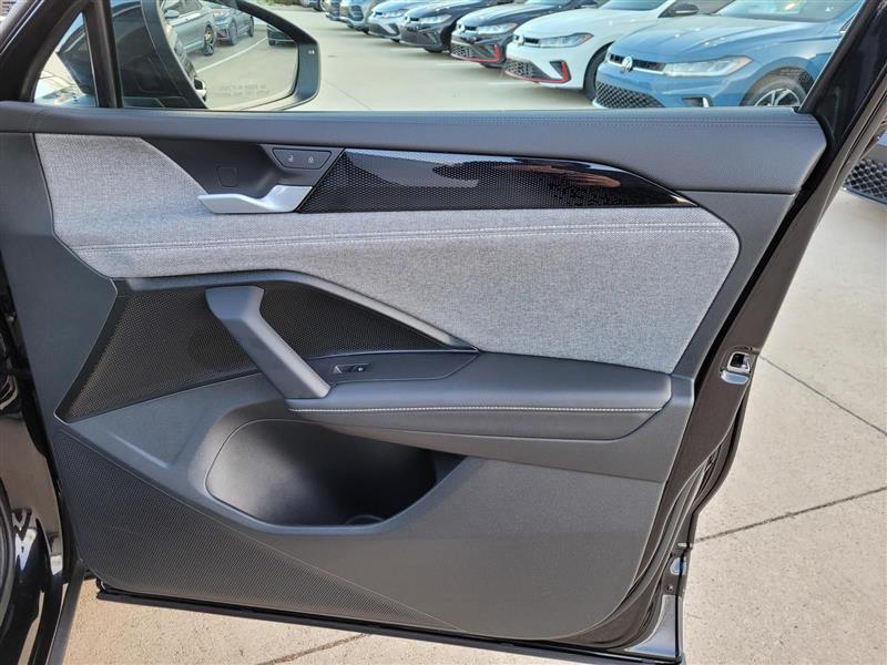 Volkswagen Tiguan S 2025