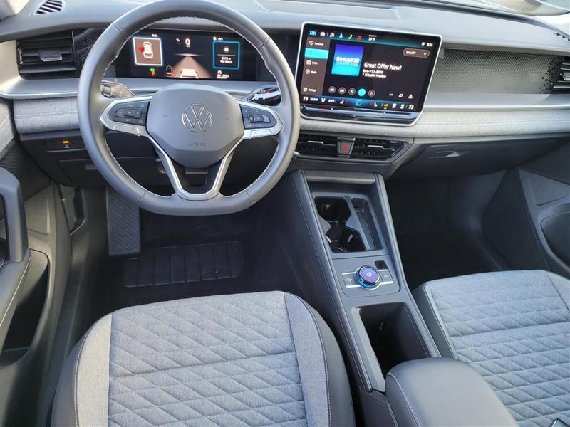 Volkswagen Tiguan S 2025