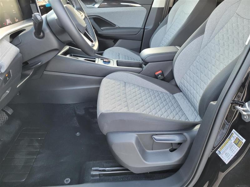 Volkswagen Tiguan S 2025