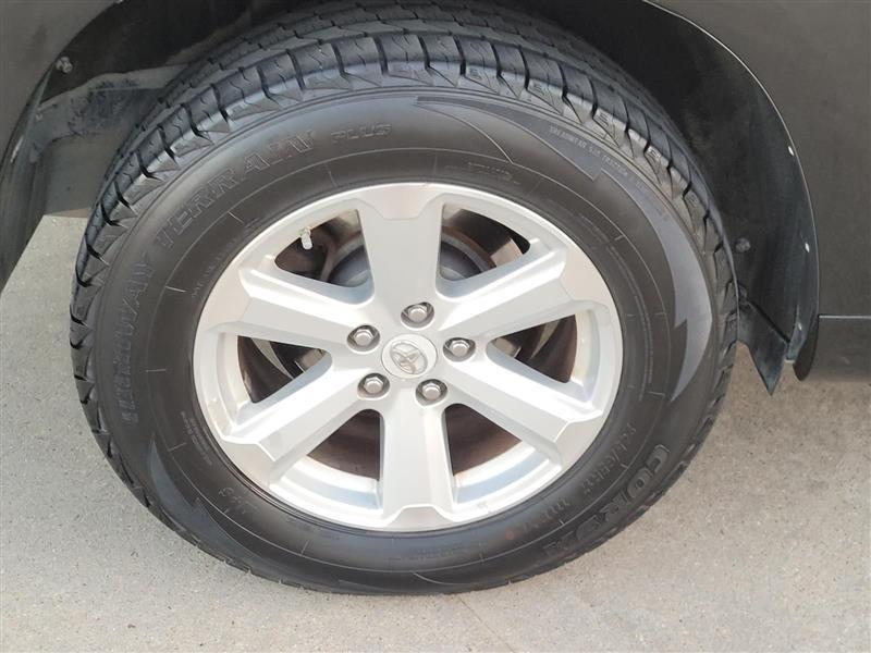 Toyota Highlander Sport 2WD 2010