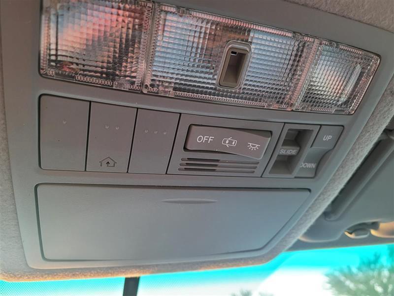 Toyota Highlander Sport 2WD 2010