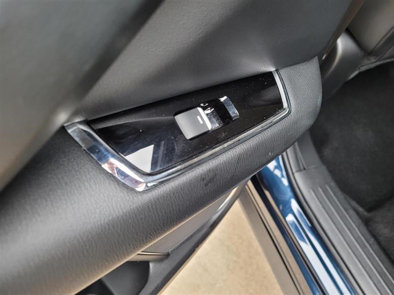 Mazda CX-9 Touring FWD 2018