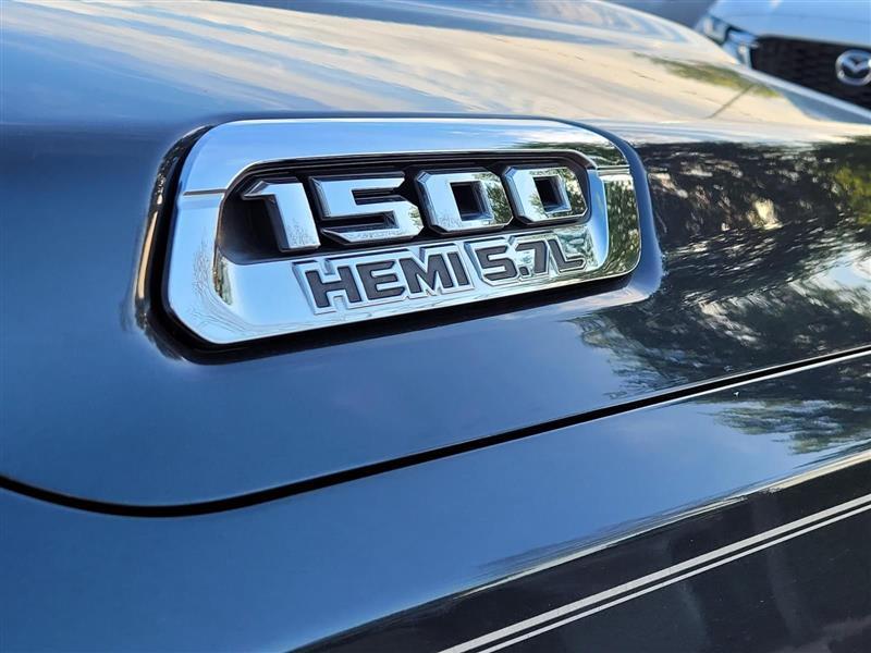 RAM 1500 Longhorn Crew Cab SWB 4WD 2020