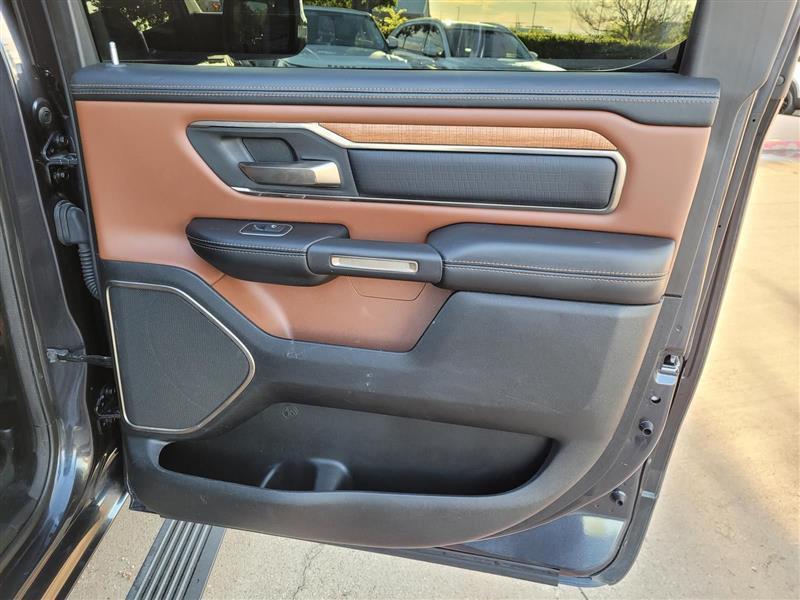 RAM 1500 Longhorn Crew Cab SWB 4WD 2020