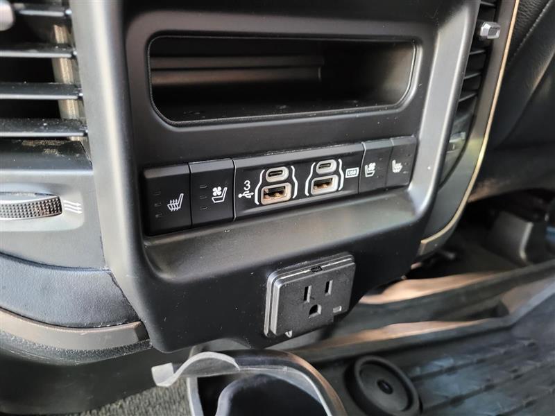 RAM 1500 Longhorn Crew Cab SWB 4WD 2020