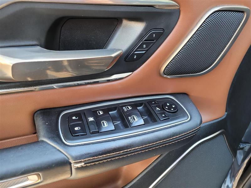 RAM 1500 Longhorn Crew Cab SWB 4WD 2020