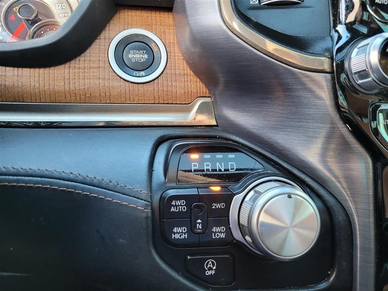 RAM 1500 Longhorn Crew Cab SWB 4WD 2020