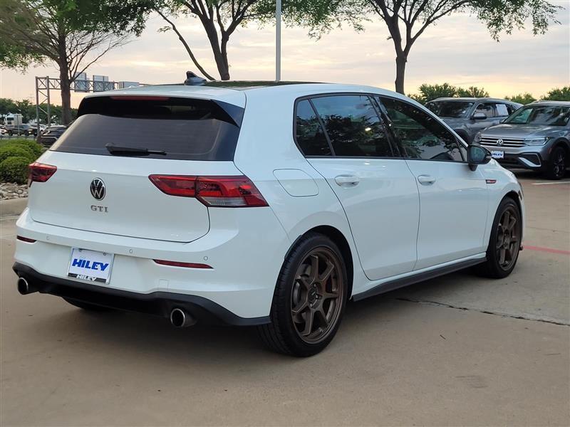 Volkswagen Golf GTI S 6M 2024