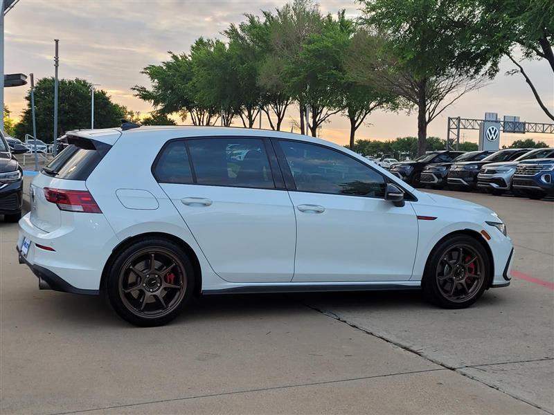 Volkswagen Golf GTI S 6M 2024