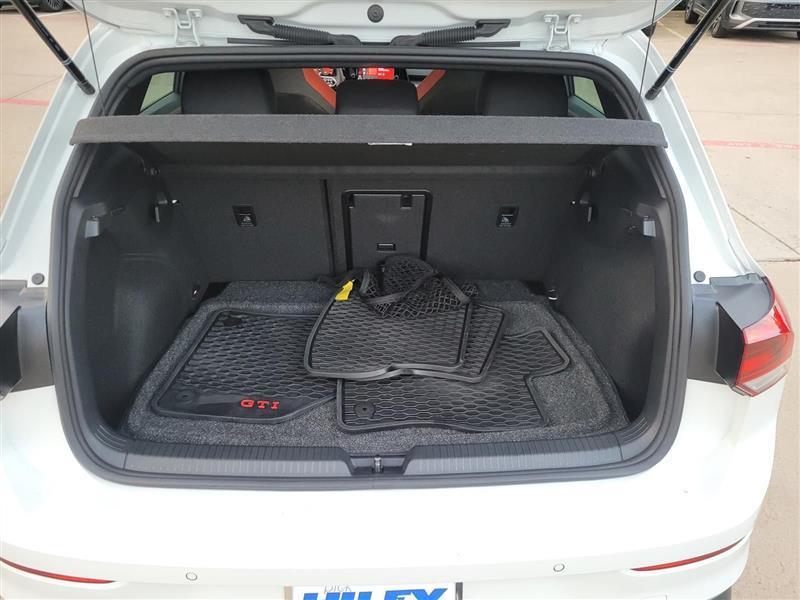 Volkswagen Golf GTI S 6M 2024