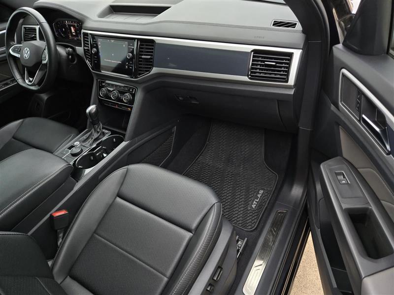 Volkswagen Atlas Cross Sport V6 SEL R-Line 4MOTION 2022