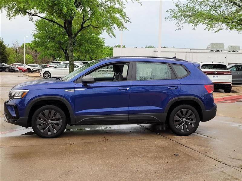 Volkswagen Taos S 2023