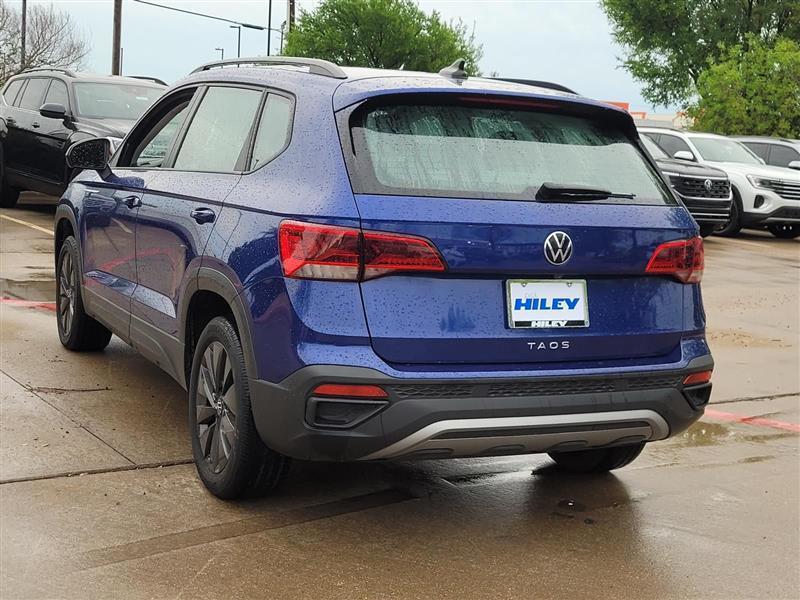 Volkswagen Taos S 2023