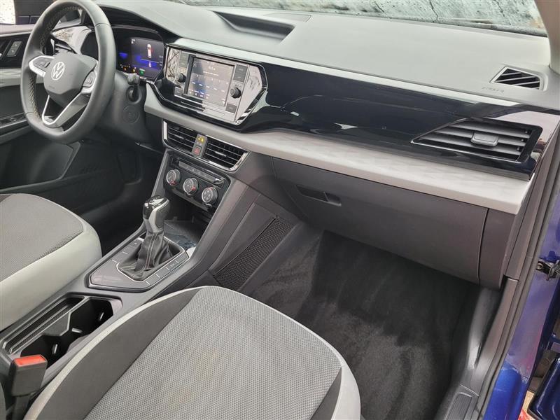 Volkswagen Taos S 2023