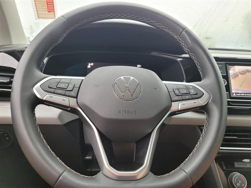 Volkswagen Taos S 2023