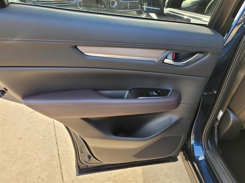 Mazda CX-5 Signature 2023