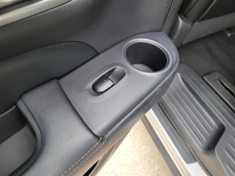 Nissan Pathfinder SL 2WD 2015