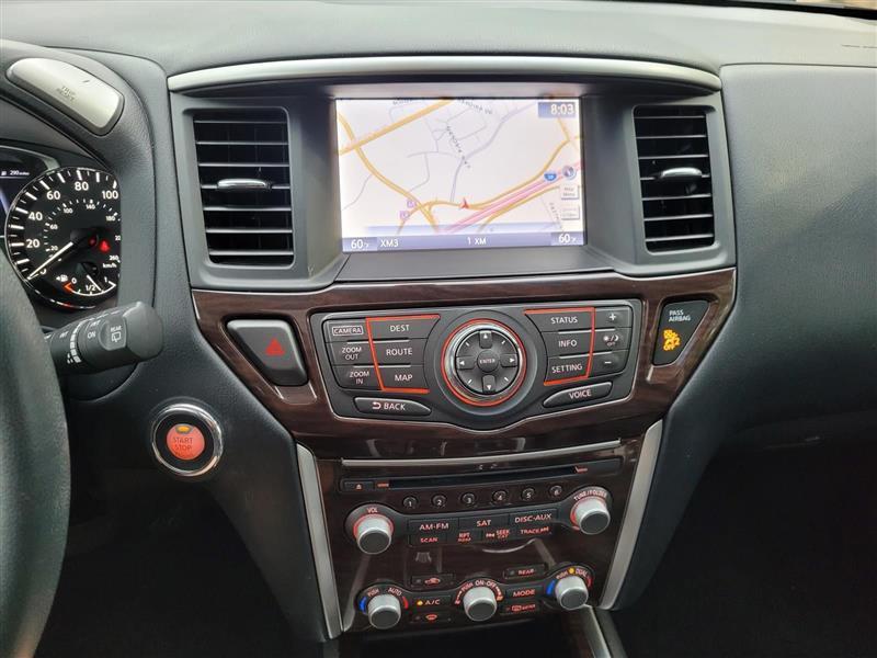 Nissan Pathfinder SL 2WD 2015