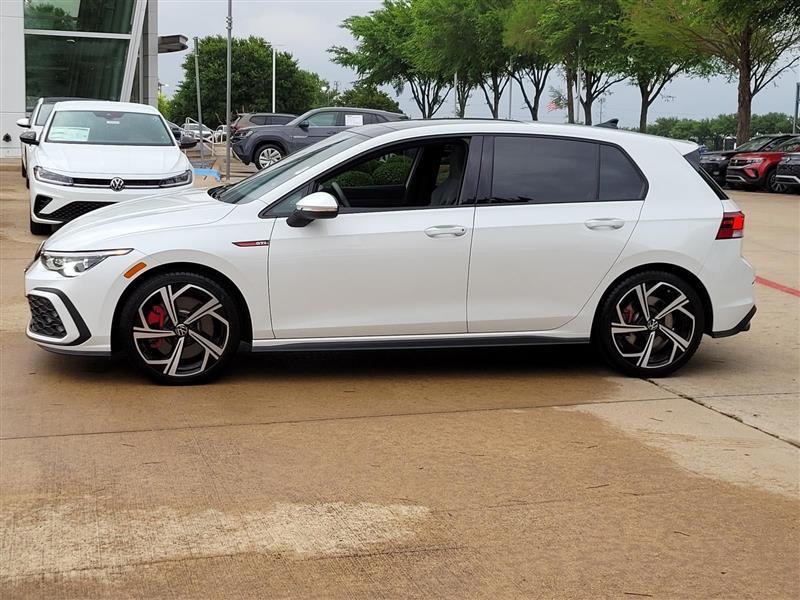 Volkswagen Golf GTI SE 2024