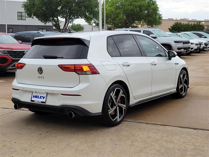 Volkswagen Golf GTI SE 2024
