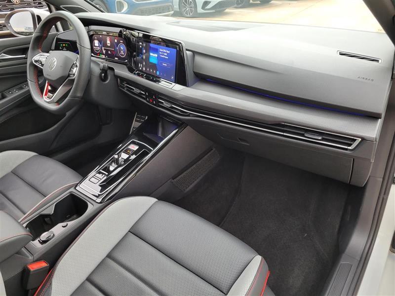 Volkswagen Golf GTI SE 2024