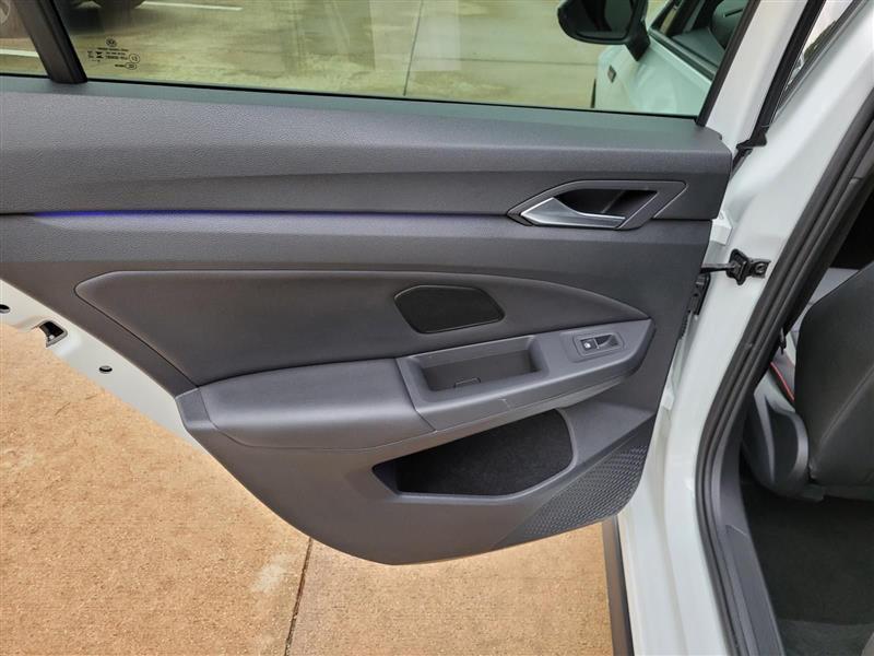 Volkswagen Golf GTI SE 2024