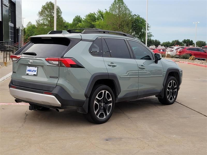 Toyota RAV4 Adventure AWD 2019