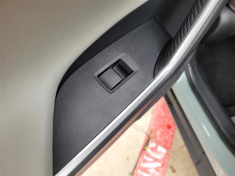 Toyota RAV4 Adventure AWD 2019