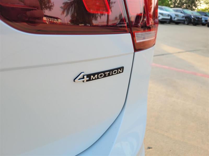 Volkswagen Tiguan SE R-Line Black 4MOTION 2024