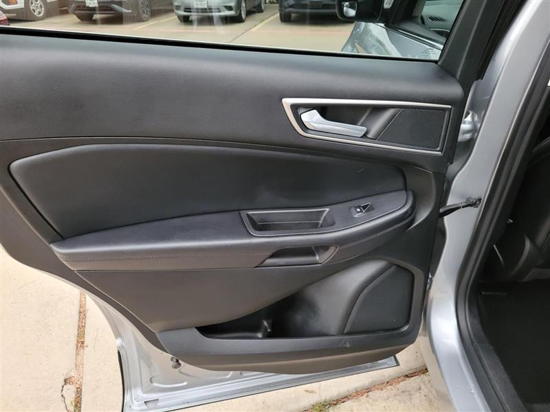 Ford Edge SEL AWD 2022