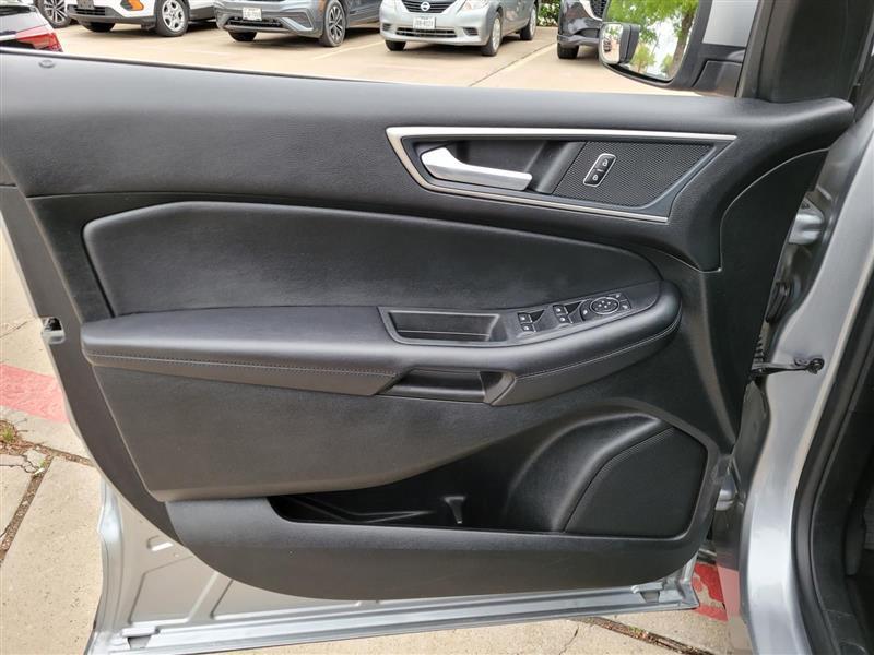 Ford Edge SEL AWD 2022