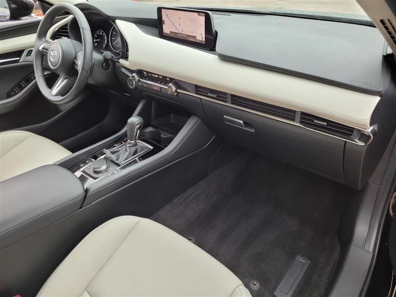 Mazda MAZDA3 Premium Plus AWD 2024