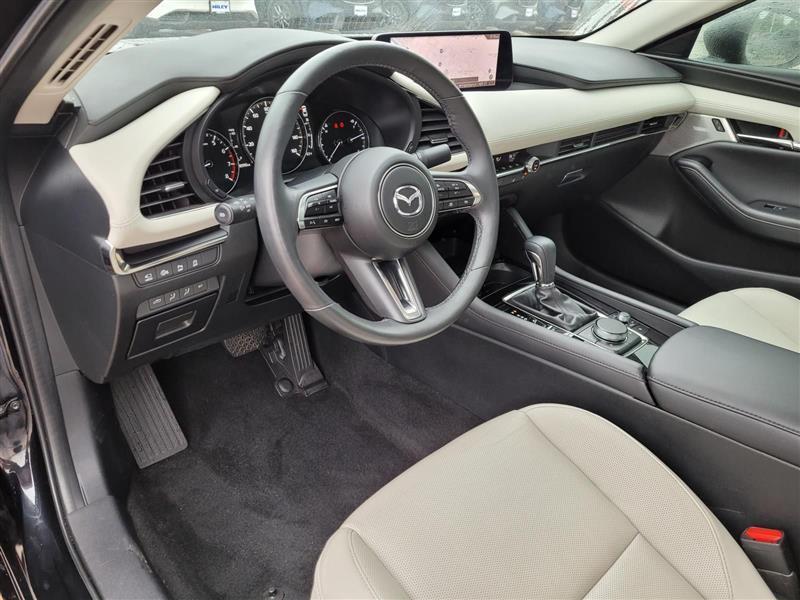 Mazda MAZDA3 Premium Plus AWD 2024