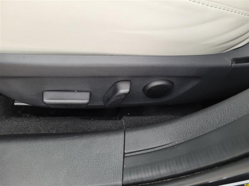 Mazda MAZDA3 Premium Plus AWD 2024