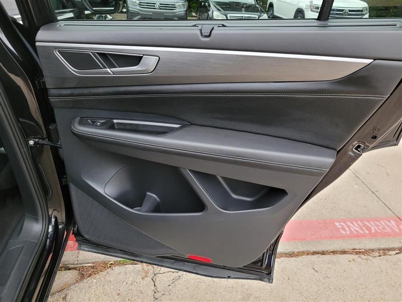 Volkswagen Atlas Cross Sport SE w/Technology 2024