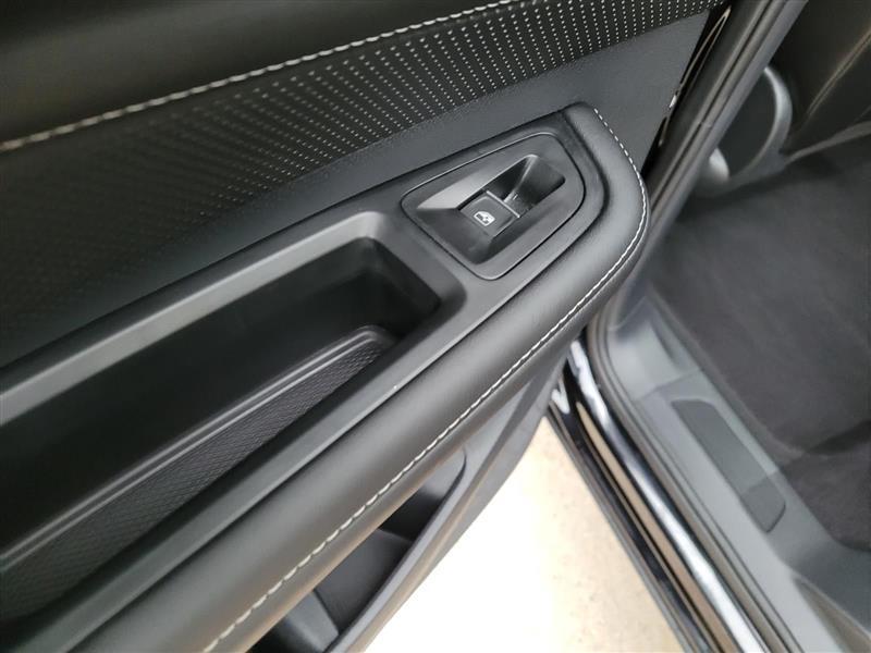 Volkswagen Atlas Cross Sport SE w/Technology 2024