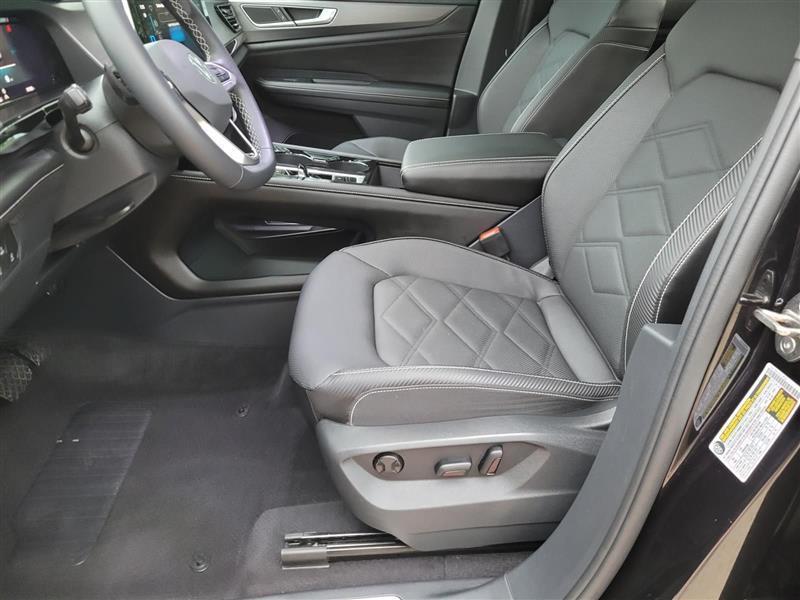 Volkswagen Atlas Cross Sport SE w/Technology 2024